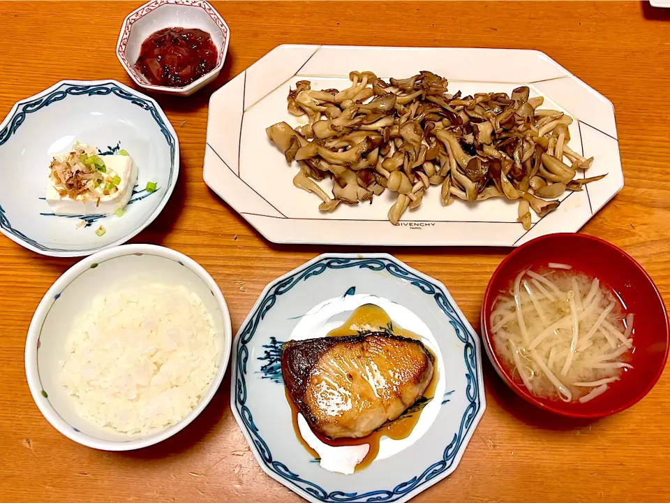 ぶり照り焼き&きのこ炒め|マイさん
