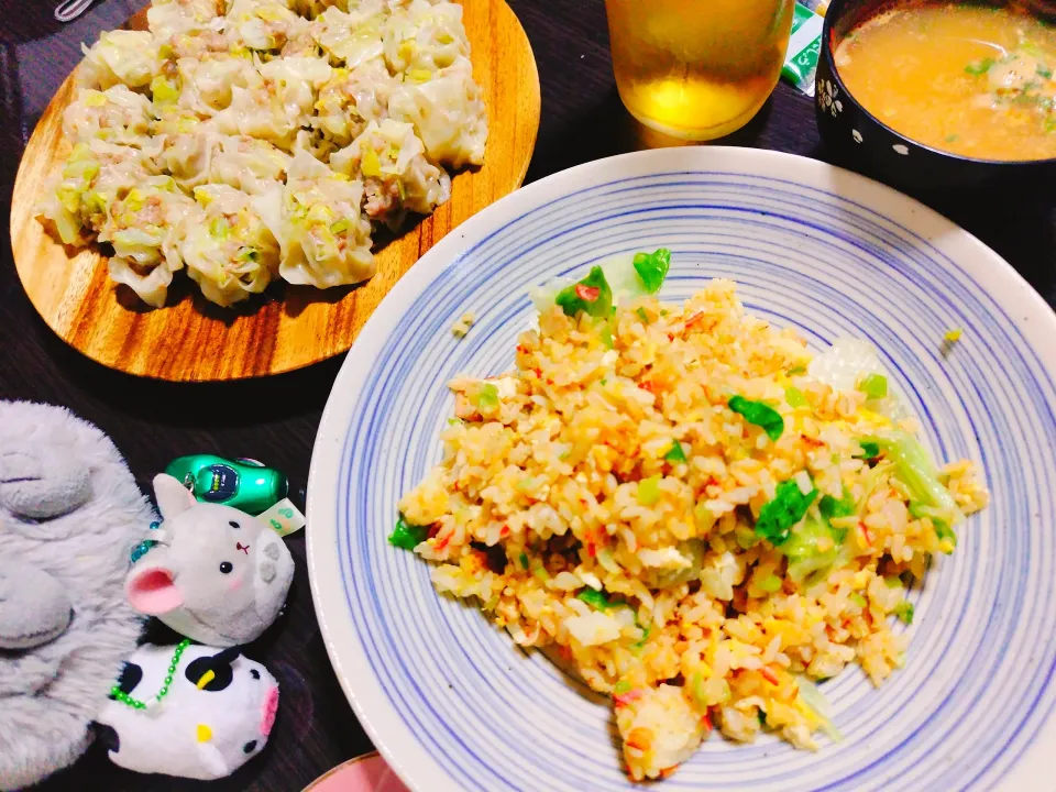カニカマレタスチャーハン、春キャベツたっぷり焼売、坦々春雨スープ|サトリさん