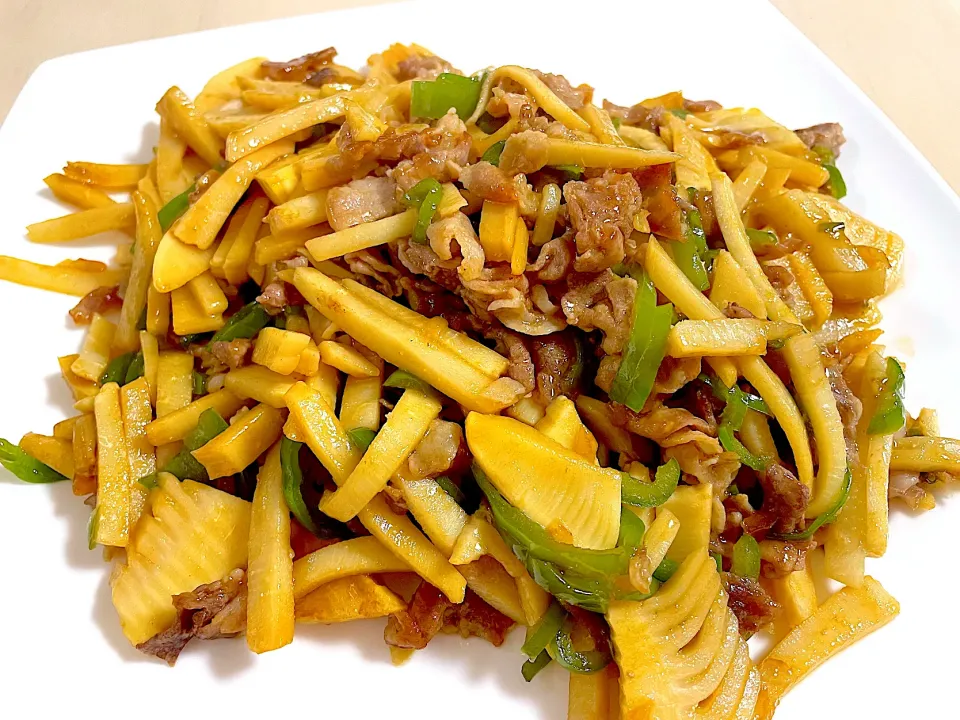 豚肉、たけのこ、ピーマンの青椒肉絲|pepiさん