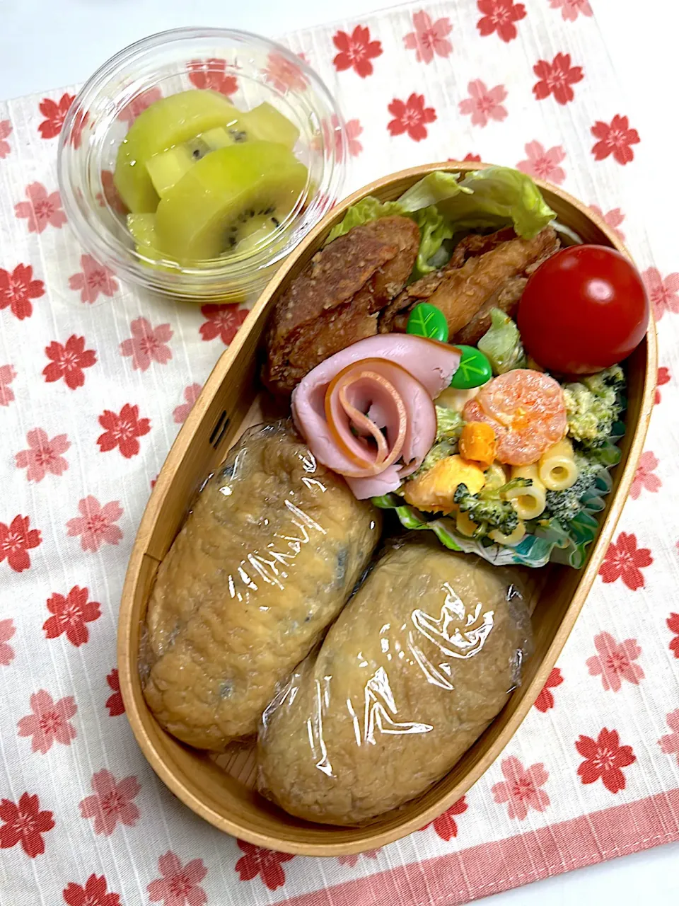 4/22お稲荷さん唐揚げ弁当|JUNe28さん