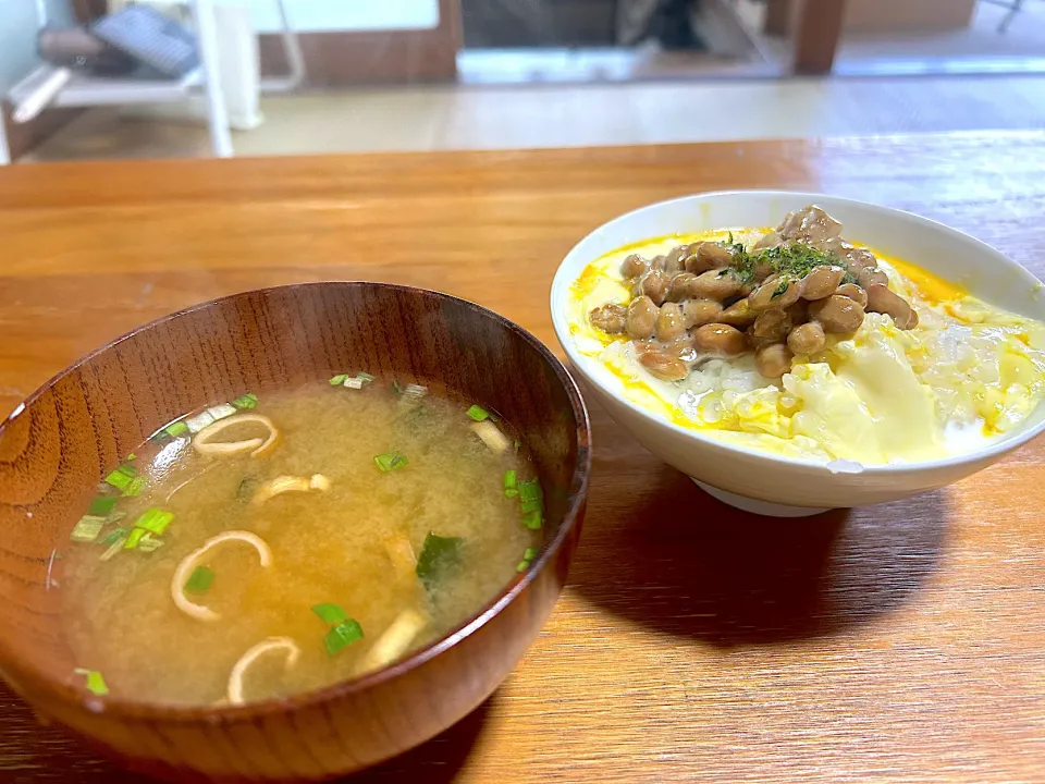 マヨ必須★レンジで納豆卵チーズおじやを作りました!|トモちゃんさん