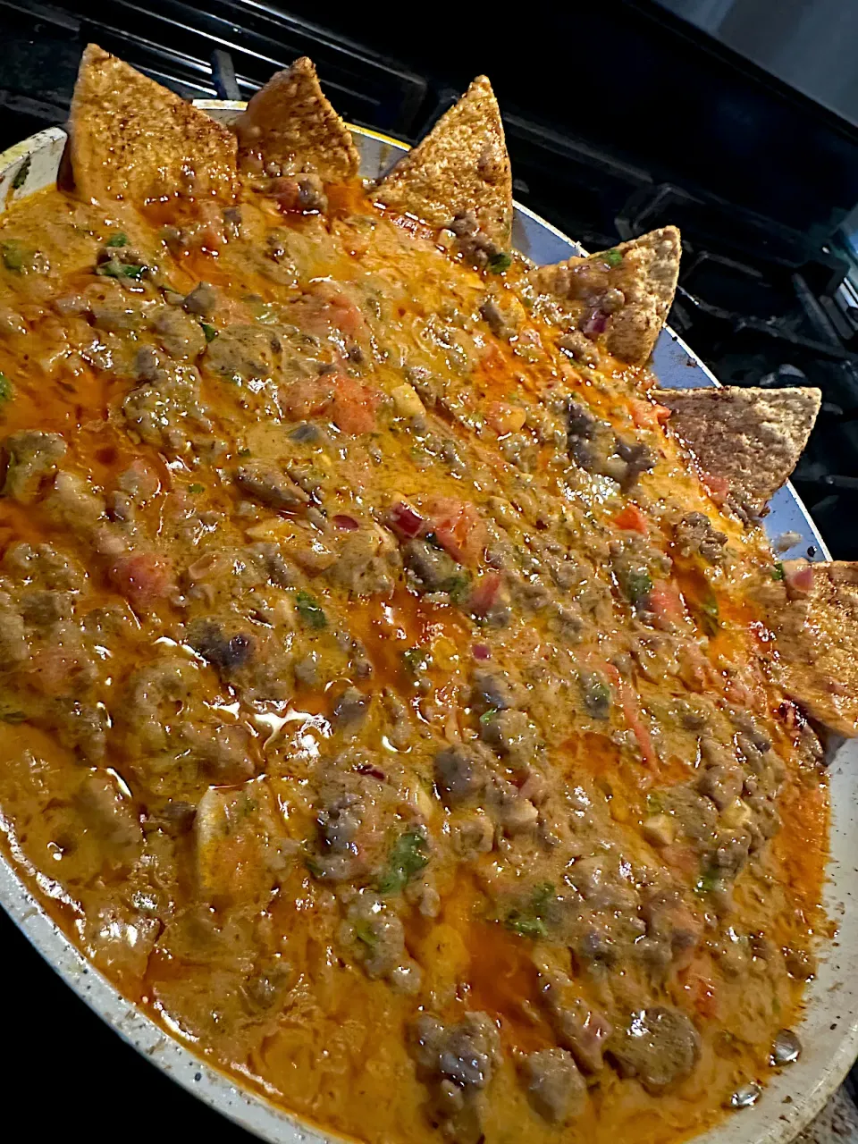 Kicking off the week with Beef Rotel😃|Tawanjaさん