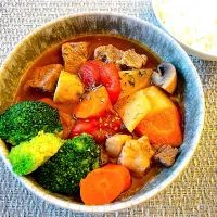 Braised Tomato Beef Soup|ヨシ～ふたりの食卓さん