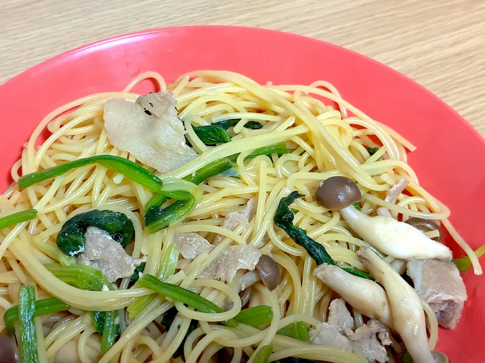 しめじとほうれん草の和風パスタ|みゆさん