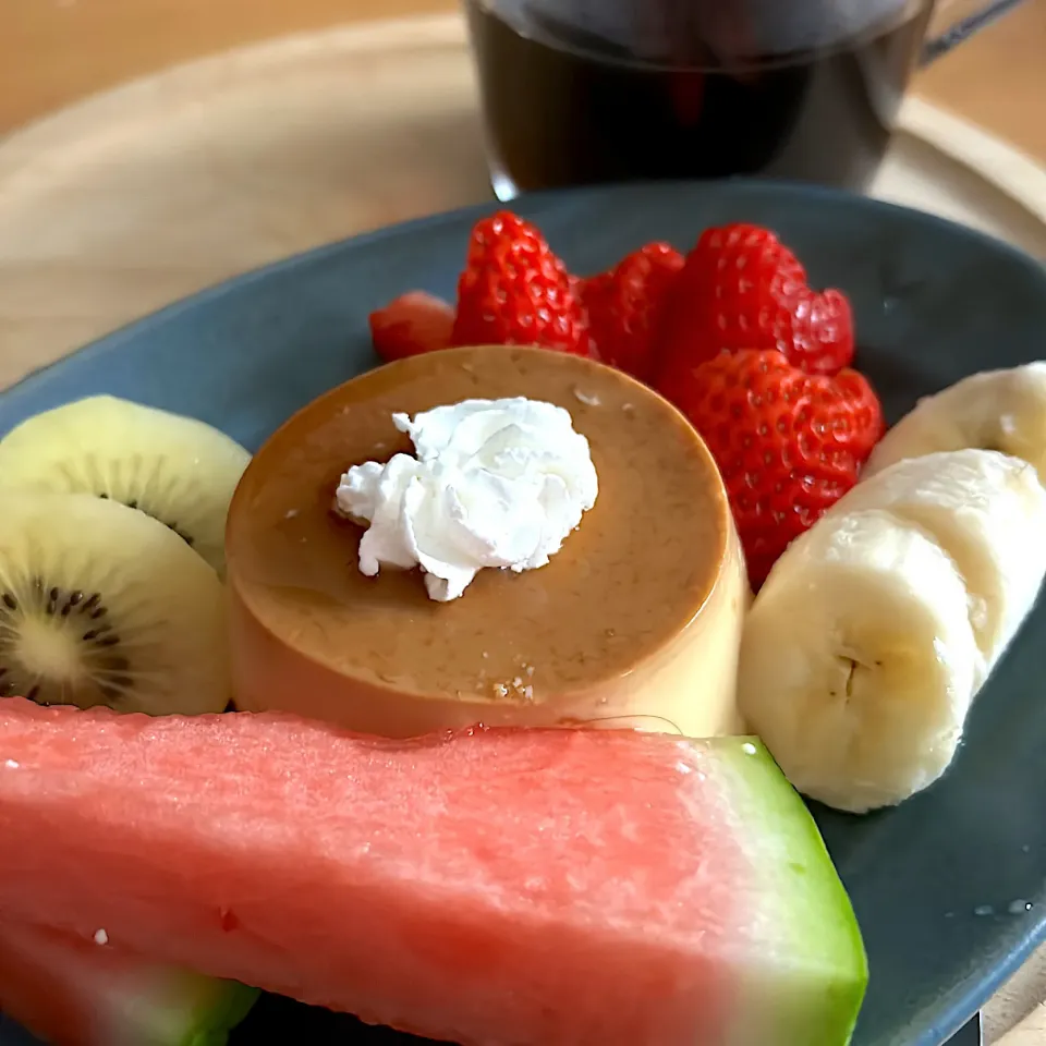 自宅でぷりんパフェ🍮|mokoさん