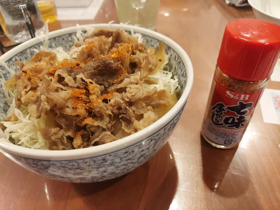白米の代わりにキャベツ牛丼|かつ～やさん