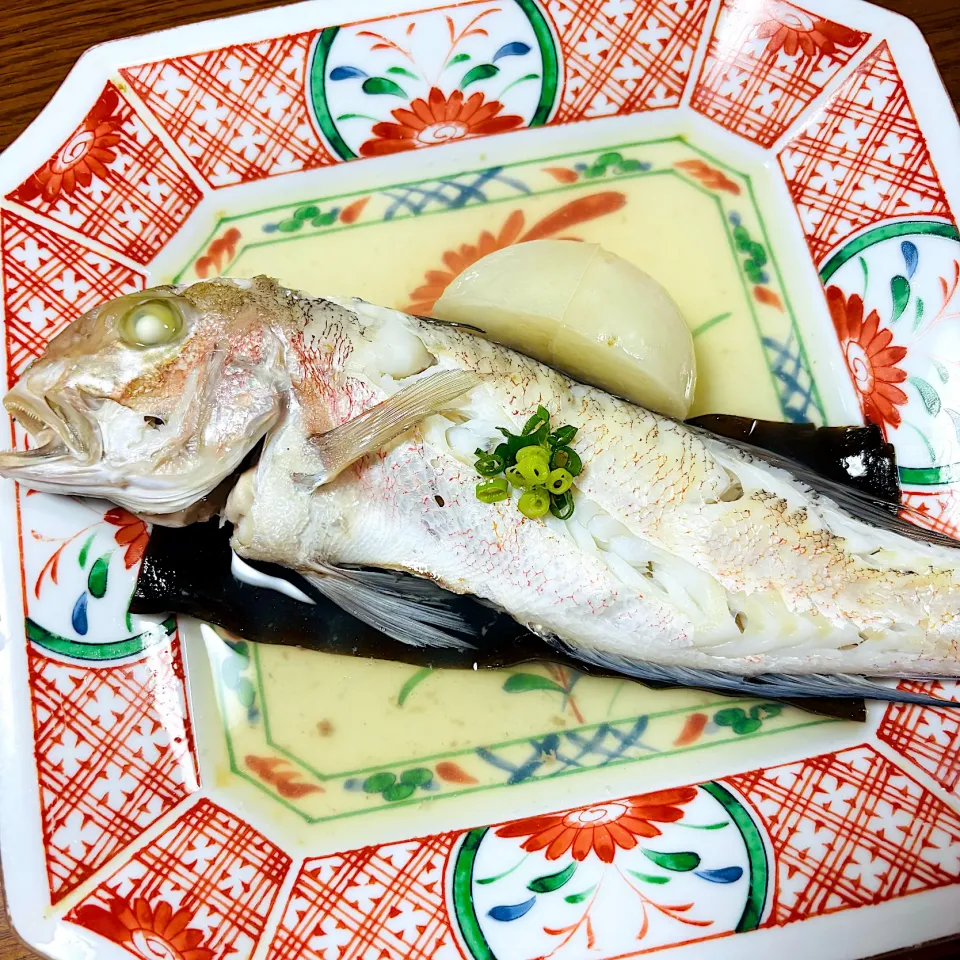 白甘鯛の昆布酒蒸し|Akira Sugiharaさん