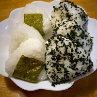 夫のおにぎり🍙弁当|もえさん