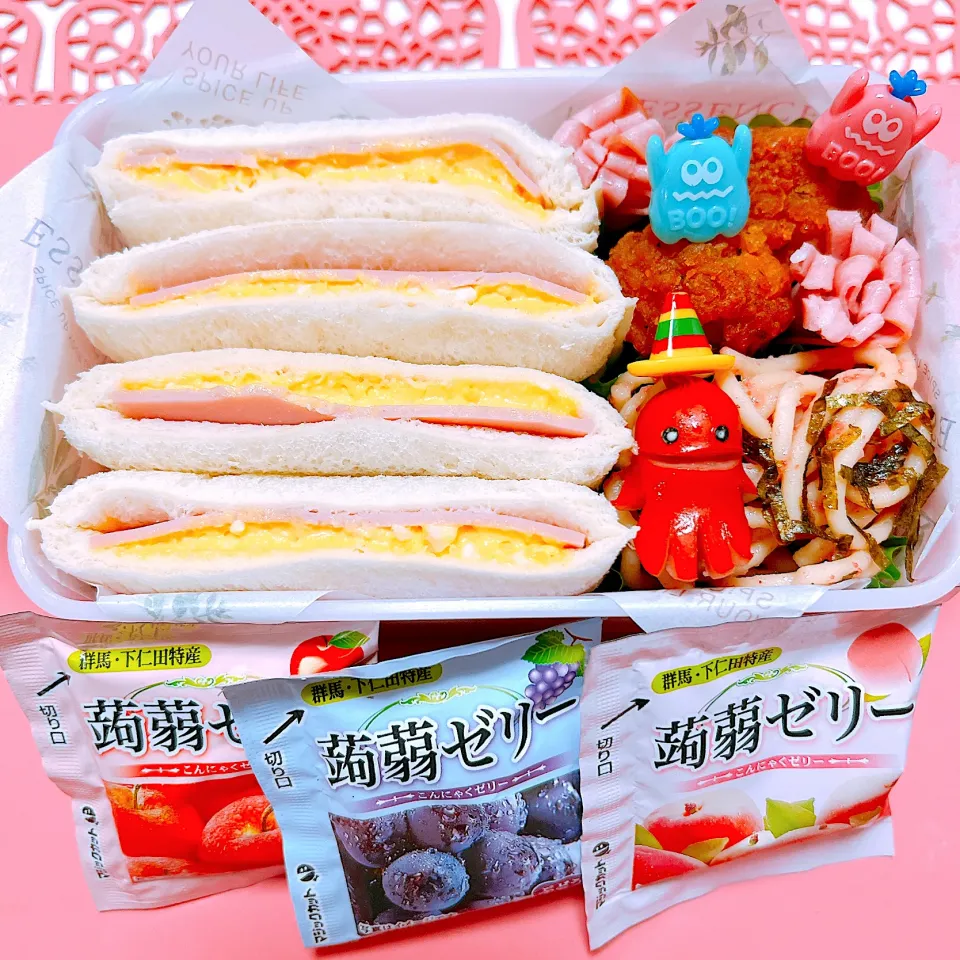 ハム&エッグサンドお弁当🍱|miyurumoさん