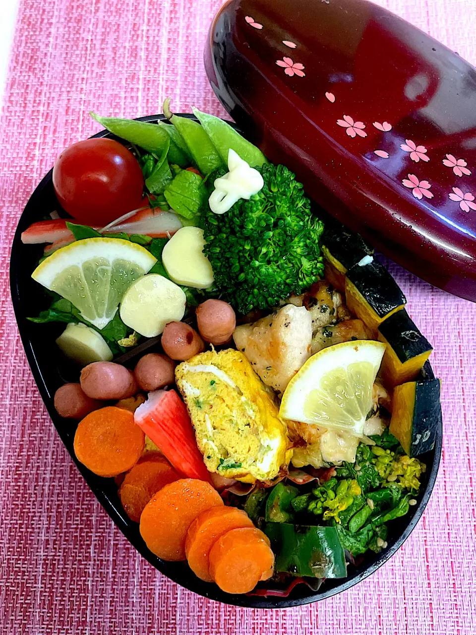 ＪＫ弁当🍱スプラウト&チーズ&鶏肉ササミレモン添え|ティーダさん