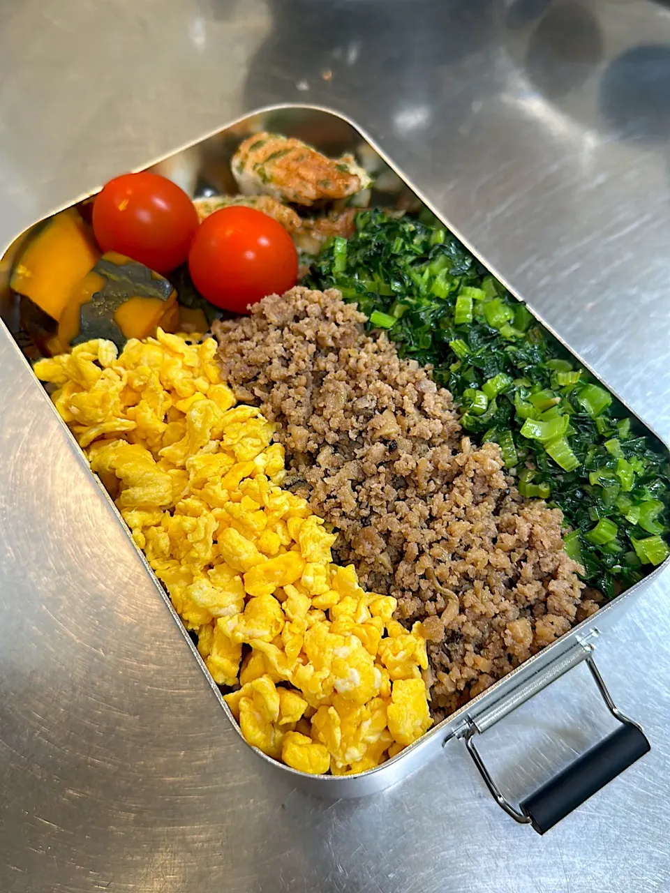お弁当|メガネおばさんさん