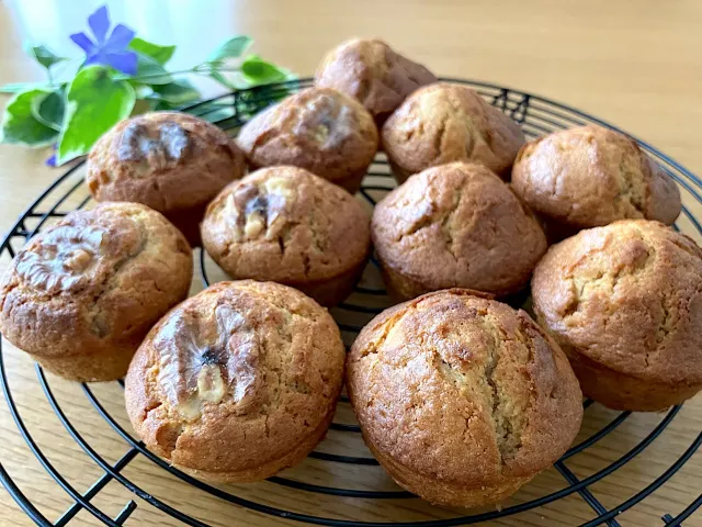 Snapdishの料理・レシピ写真:＊ほうじ茶マフィン🧁＊｜週末はマフィンを焼いて♪ティータイムはいかが？