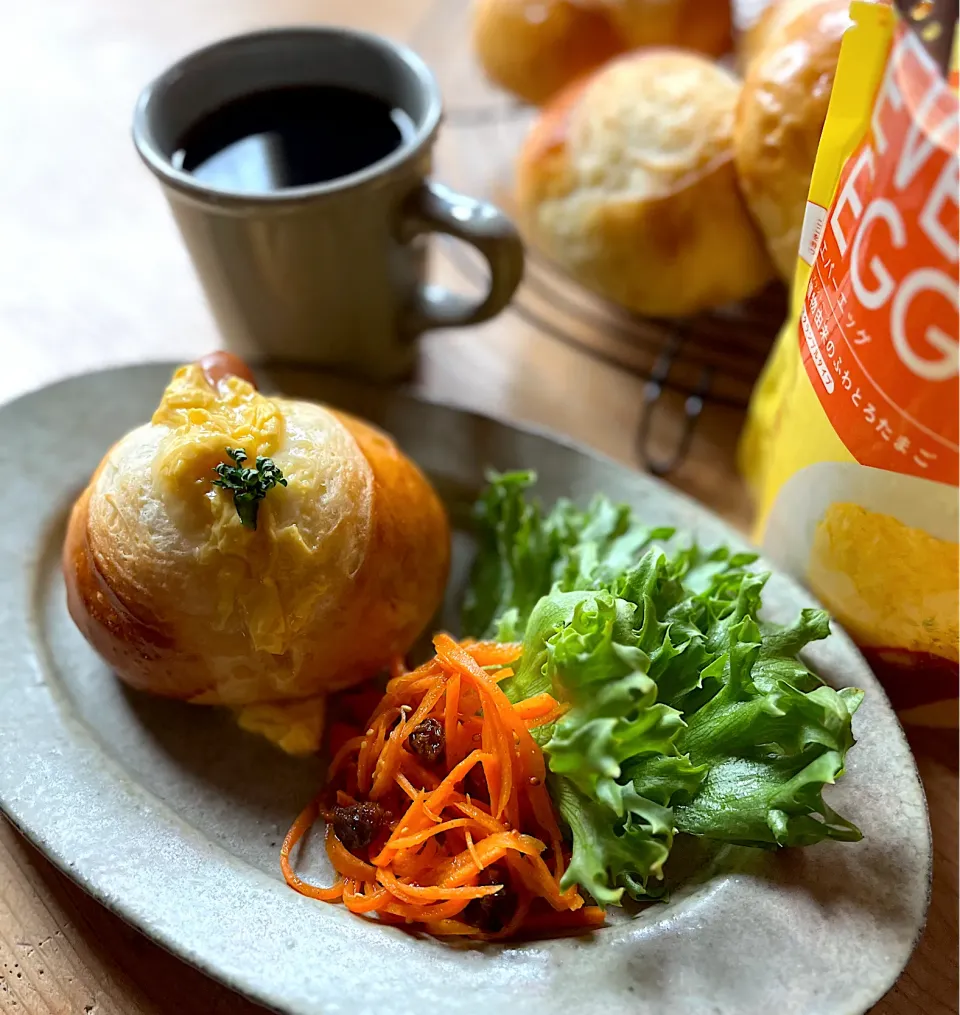 手作りのパンとエバーエッグ|Benchさん