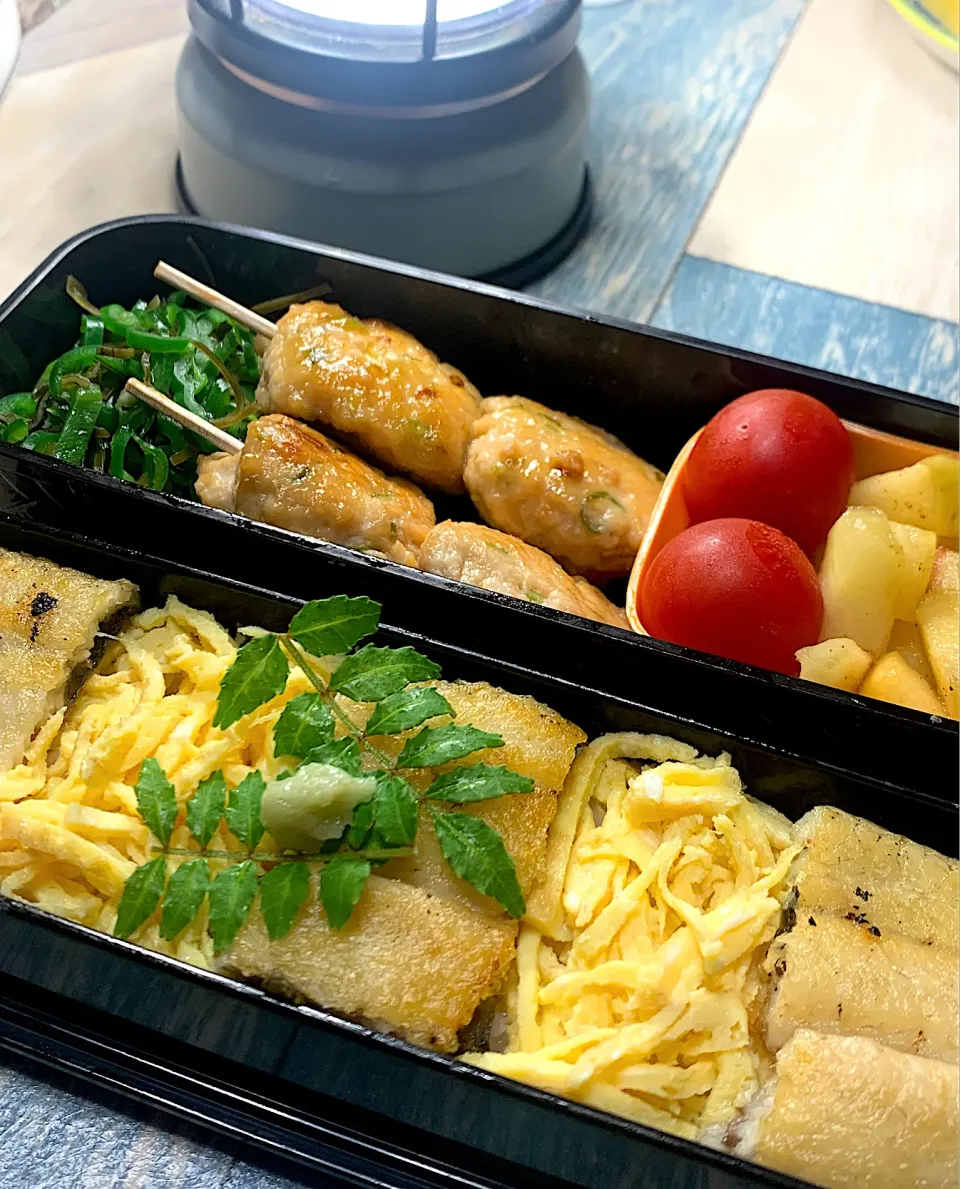 4/24うなぎの白焼弁当🍱|みっこちゃんさん