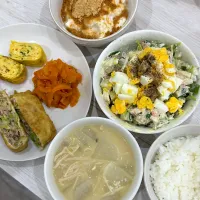 お弁当の残りお昼ご飯🍚| 朔さん