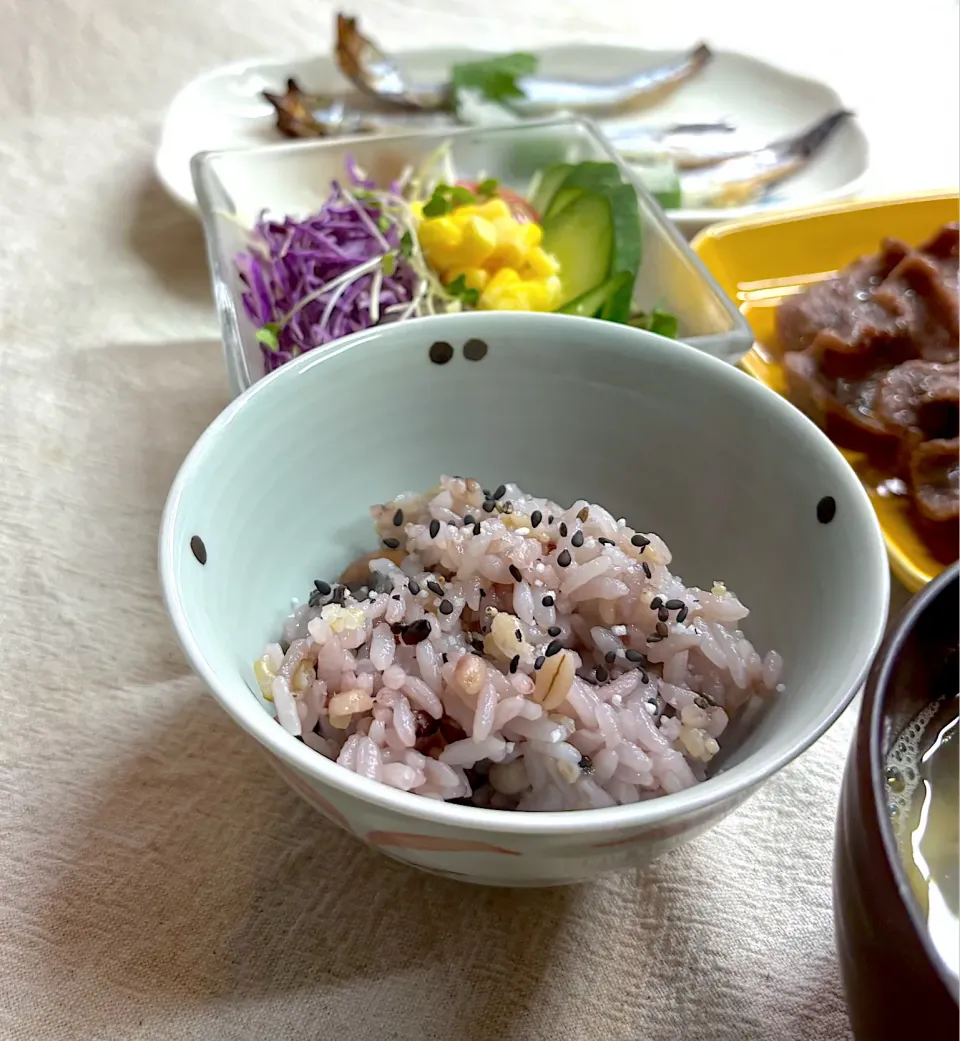 雑穀ご飯にごま塩|かっちゃん杉さん