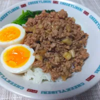 なんちゃって魯肉飯|万葉さん