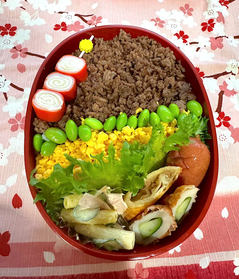 4月25日⚾️そぼろ弁当|ponchanさん