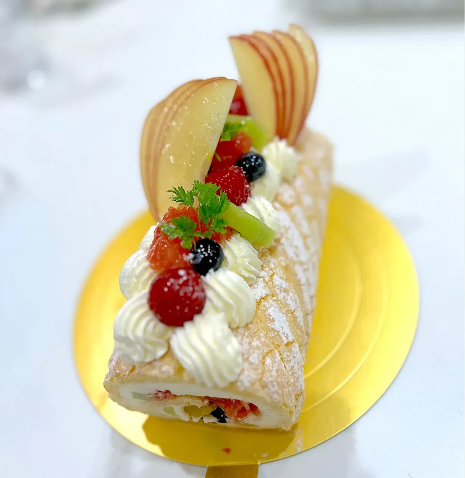 ロールケーキ🎂|🍊🍒ユッキー🎂🍞🍲さん