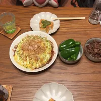 オムそば、豚こま炒めピーマン、厚揚げネギ胡麻だれ|メシ日記さん