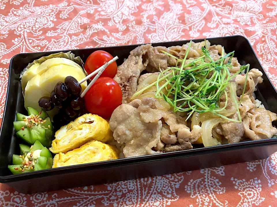 2025.4.26 息子弁当　◎豚丼　◎卵焼き　◎焼き芋　◎黒豆|goroさん