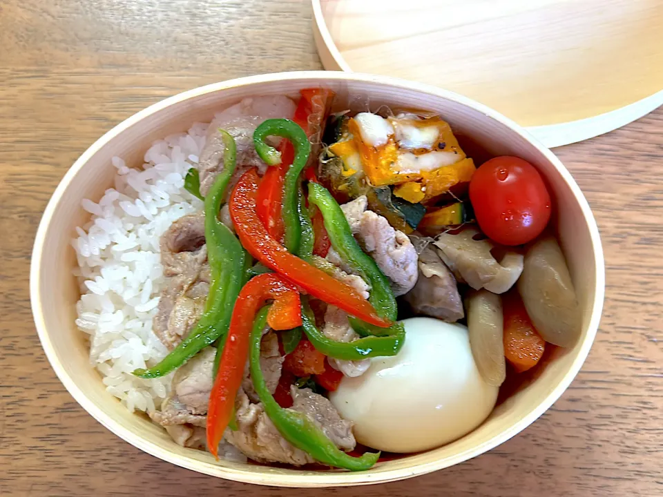 青椒肉絲VS筑前煮弁当|etoben8106さん