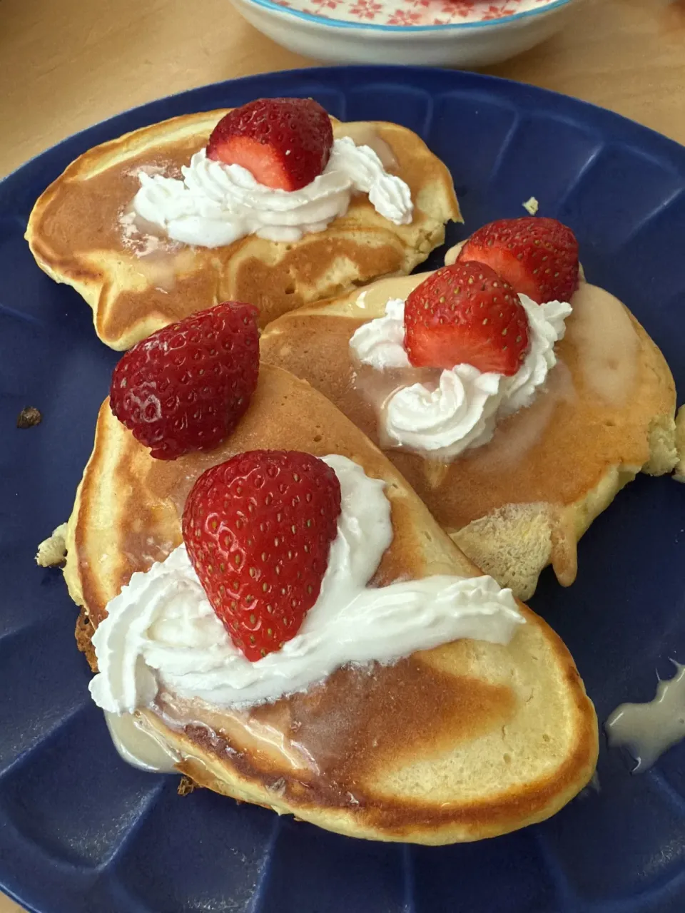 子供と作ったパンケーキ🥞|たいさん