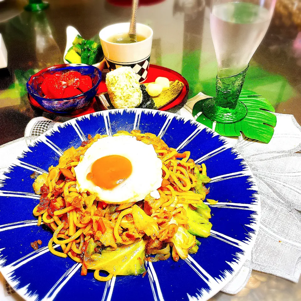 太麺焼きそば目玉焼きのせ|Reikoさん