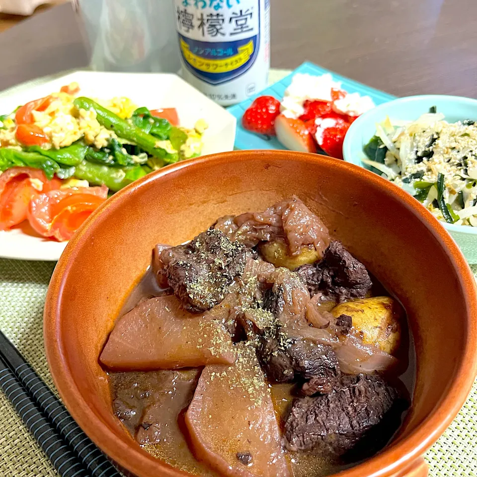 4/26晩ご飯：鹿の赤ワイン煮込み|ななみんさん