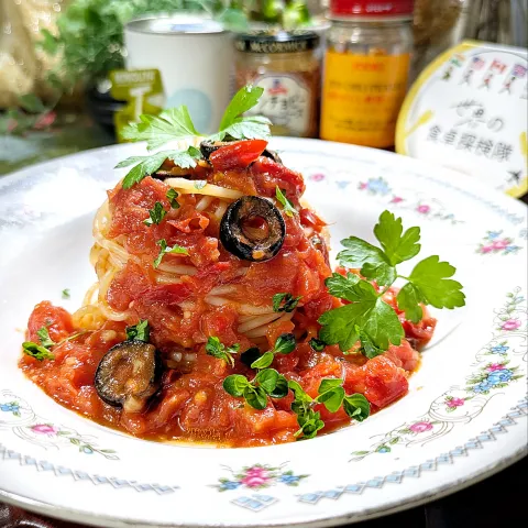 「赤唐がらしカット（酢漬）」を使ってみたSnapdishの料理・レシピ写真:🌏『世界の食卓探検隊』🇮🇹イタリア料理
【🇮🇹プッタネスカ】