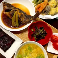鯨の昆布締め　煮魚　わらび　天ぷら他|あささん