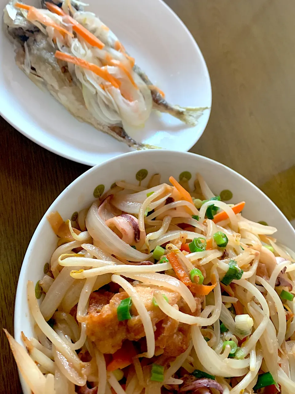 小アジの南蛮漬け＆イカともやしの味噌マヨ炒め|のんさんさん