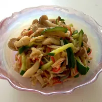 きのこたっぷりサラダ🥗|ぽよさん