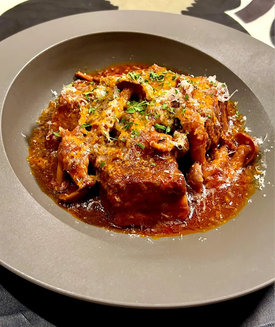 豚バラとしめじの赤ワイントマト煮込み|金木犀さん