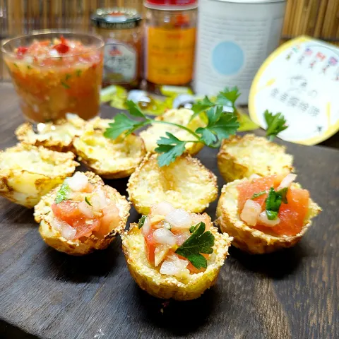 「赤唐がらしカット（酢漬）」を使ってみたSnapdishの料理・レシピ写真:🌏『世界の食卓探検隊』🇮🇹イタリア料理
【🇮🇹じゃがいもとチーズのブルスケッタ】