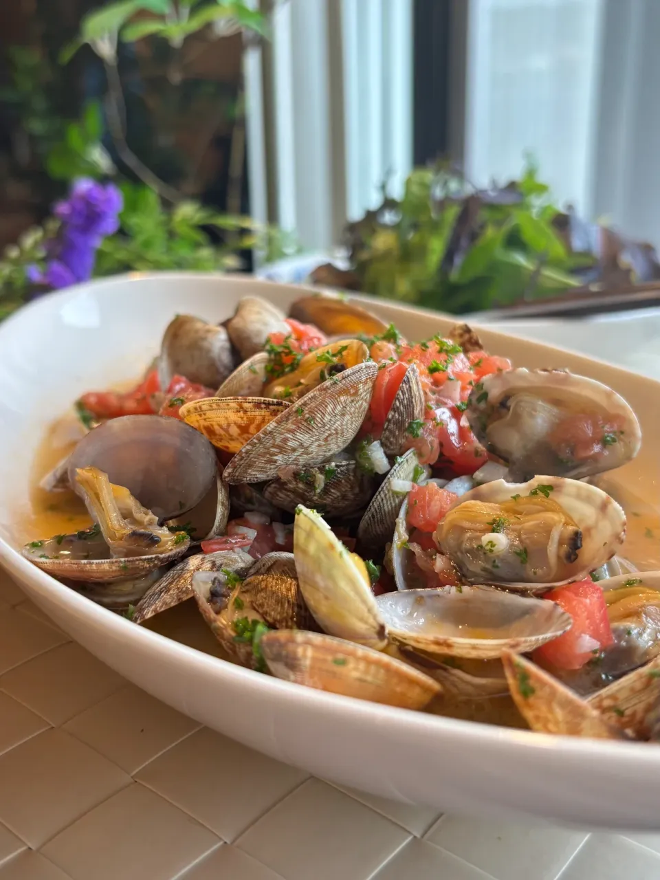 あさりのワイン蒸し・トマト仕立て|akikoさん