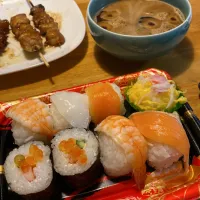 スーパーの手鞠寿司🍣|もえさん