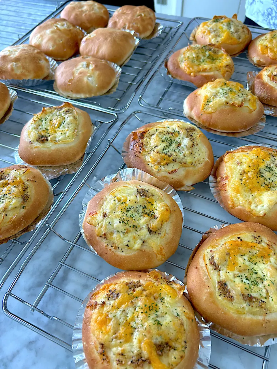 新たまねぎと新じゃがのパン|Kazuya Miyukiさん