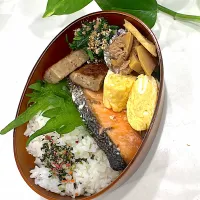 鮭弁当|あやごはん( ͡σ̴̶̷̤. ͡σ̴̶̷̤)ෆ⃛さん