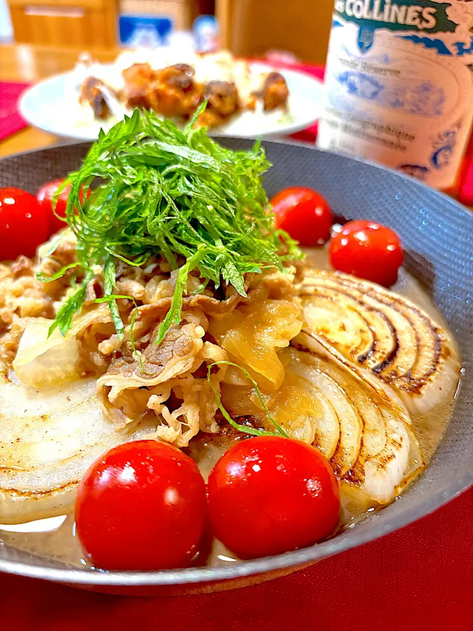 新たまステーキに吉牛乗せ|おかちさん