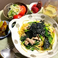 4/30晩ご飯：鯖缶とほうれん草のパスタ|ななみんさん