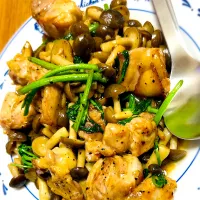 ”鶏肉と占地のクレソン添えバター醤油炒め”@ 自宅飯|平大さん
