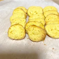 そこはかとなく漂う怪しげな菓子。|ぽんぽこまめだ。さん