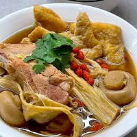 Bak Kut teh (pork rib soup) |12Dragonさん
