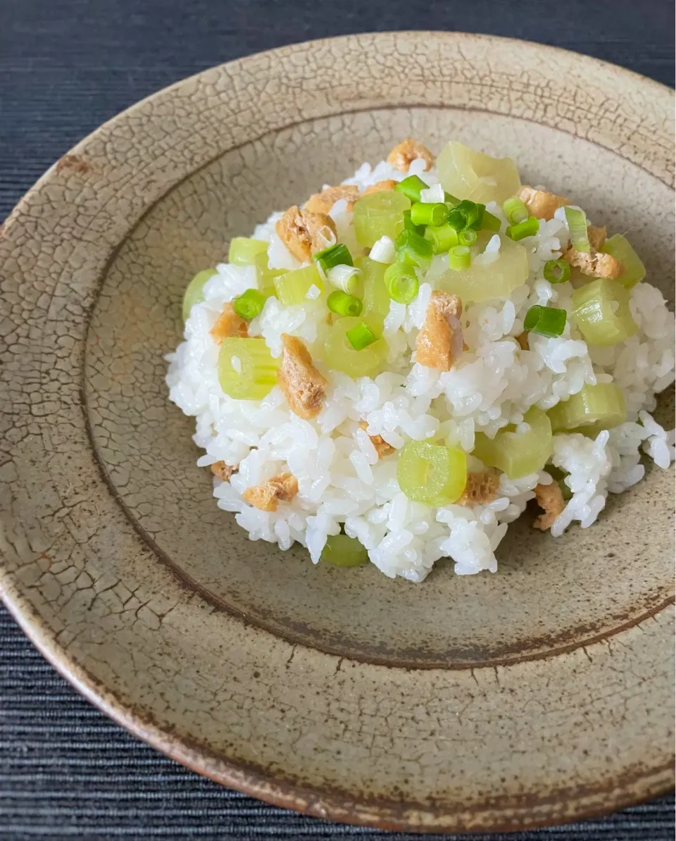 うさかめさんの料理 ふきと甘辛稲荷のまぜご飯|アッチさん
