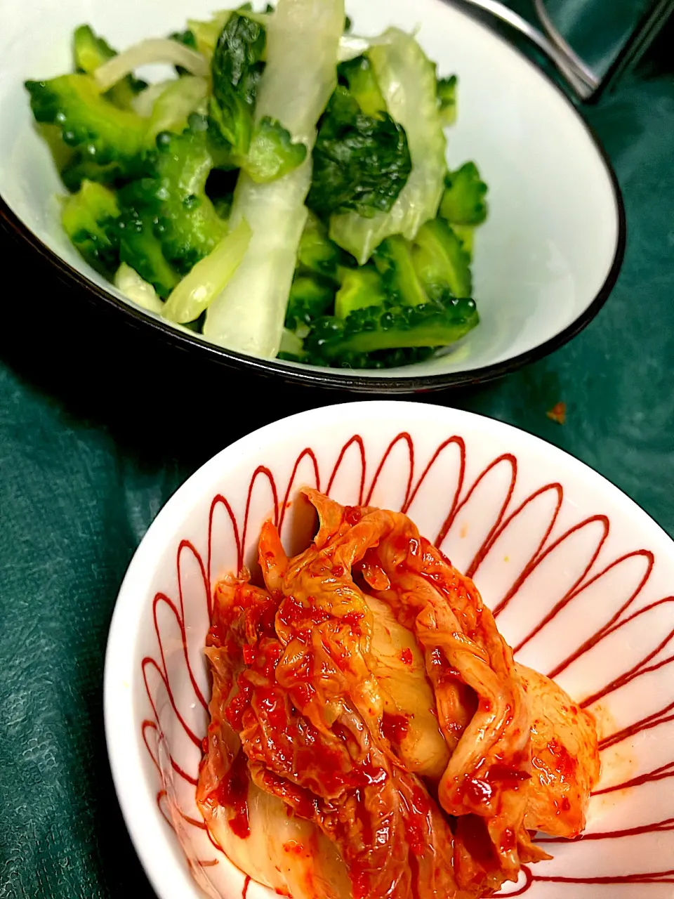 出雲の焼き肉屋さん手作りのキムチ 先日のレイシ(ゴーヤ)とセロリの浅漬け|🐈⸒⸒⸒⸒つるのダンス🐈🐾さん