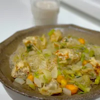 残り野菜と餃子で春雨炒め|くまちゃんさん