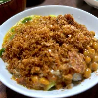 今朝の朝食。納豆卵梅ご飯を作りました！|トモちゃんさん