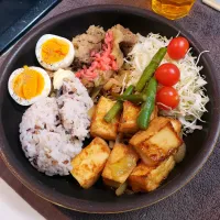 吉野家さんの牛丼の具で肉豆腐(厚揚げだけど)プレート|もりぞうさん