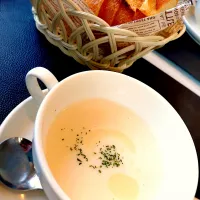 ご褒美ランチ❤️新玉ねぎのポタージュ